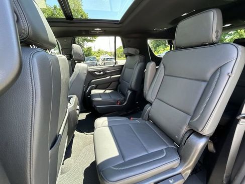 Used 2022 GMC Yukon Denali AWD/4WD image 23