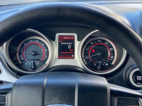 Used 2017 Dodge Journey SE image 16