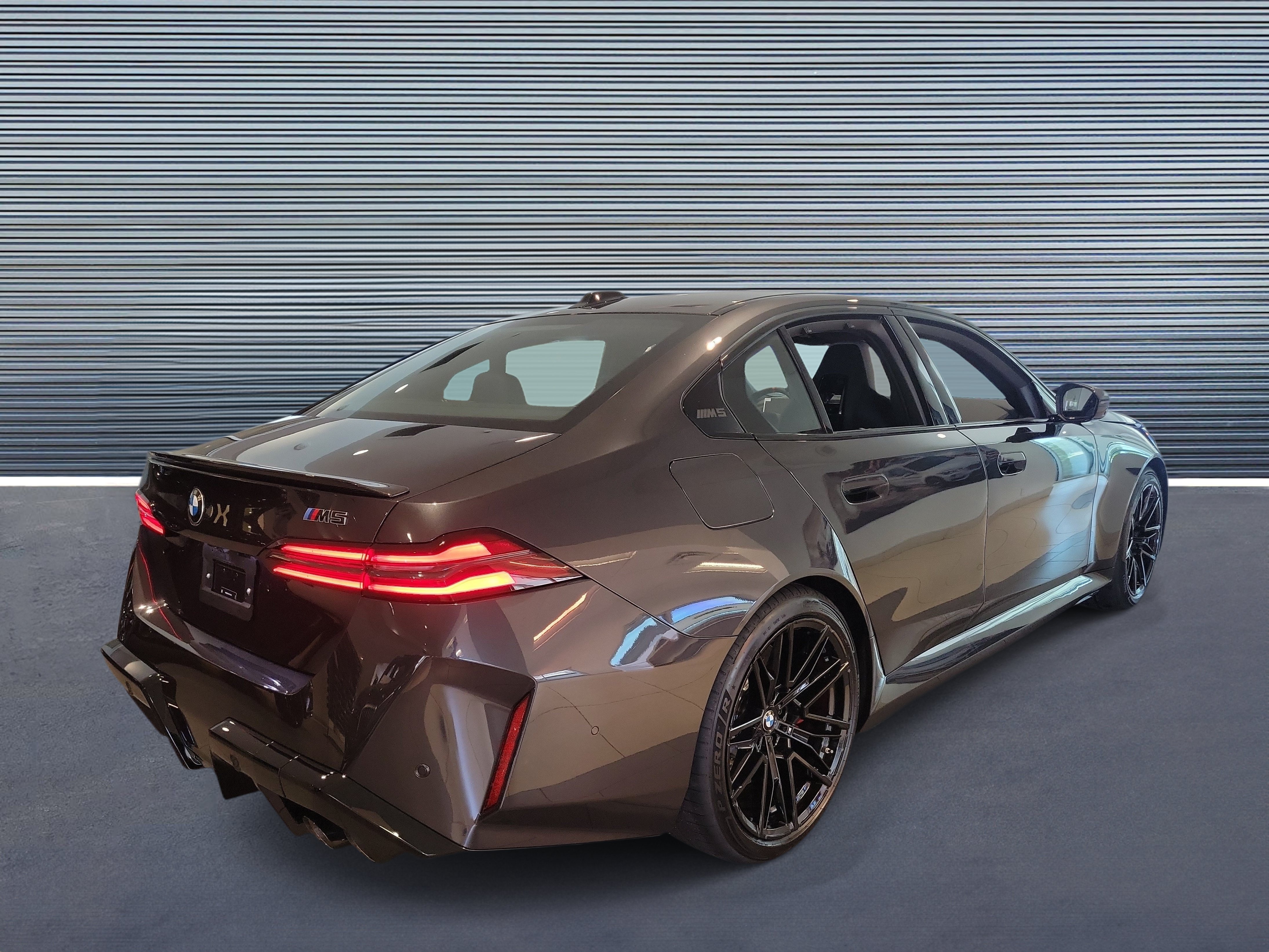 New 2027 BMW M5 w/ Carbon Package AWD/4WD image 3