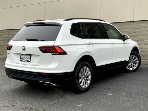 Used 2019 Volkswagen Tiguan S w/ Driver Assistance Package FWD image 13