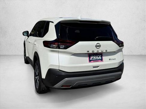 Used 2023 Nissan Rogue SV AWD/4WD image 5