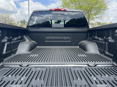 New 2026 Nissan Frontier SV w/ Tow Package AWD/4WD image 19