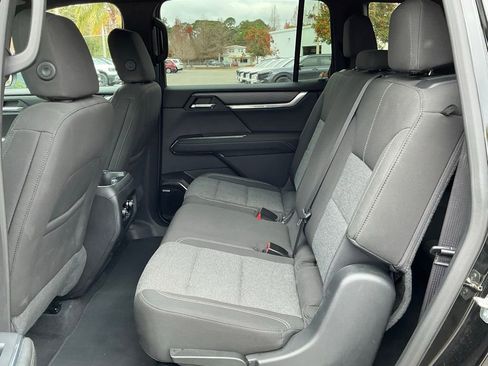 Certified 2025 GMC Acadia Elevation image 32