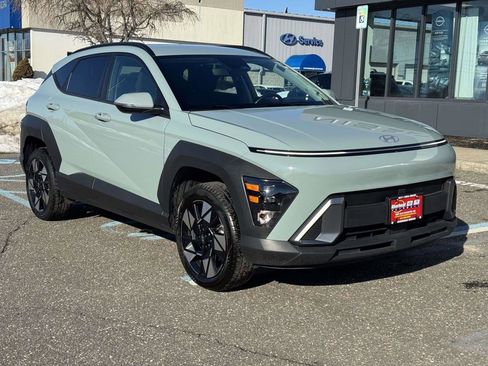 Used 2024 Hyundai Kona SEL image 1