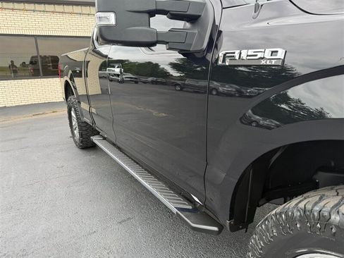 Used 2018 Ford F150 XLT w/ Equipment Group 302A Luxury AWD/4WD image 31