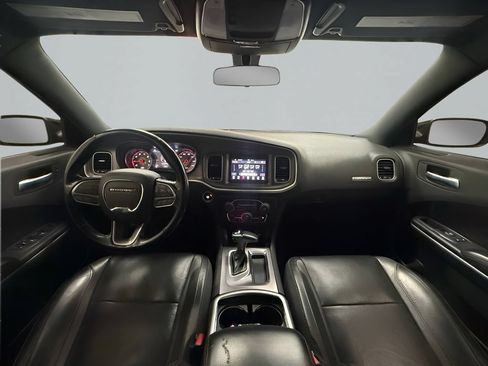 Used 2022 Dodge Charger SXT w/ Leather Interior Group RWD image 16
