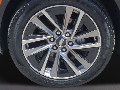 Certified 2026 Cadillac Vistiq Premium Luxury w/ LPO, Floor Liner Package AWD/4WD image 24