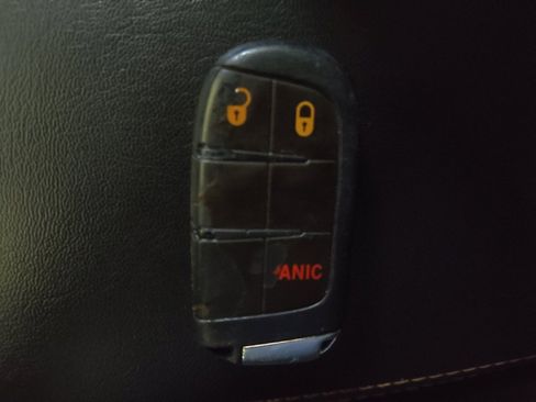 Used 2020 Jeep Compass Sport FWD image 32