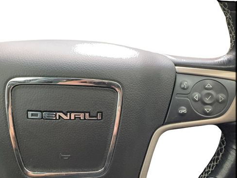 Used 2019 GMC Yukon XL Denali w/ Denali Ultimate Package RWD image 42