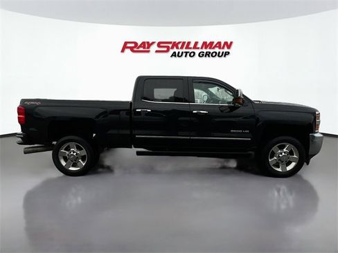 Used 2016 Chevrolet Silverado 2500 LTZ w/ Duramax Plus Package image 8