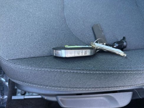 Used 2025 Kia K4 LXS FWD image 21