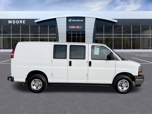 Used 2024 Chevrolet Express 2500 w/ Driver Convenience Package image 2