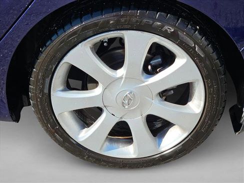 Used 2013 Hyundai Elantra Limited w/ Technology Pkg image 14