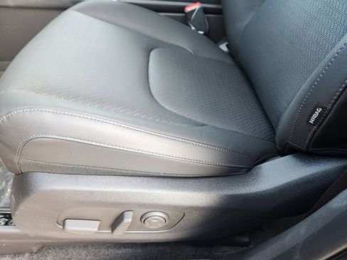 New 2025 Kia Carnival SX Prestige image 9