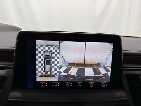 Used 2023 Chevrolet Tahoe High Country w/ Advanced Technology Package image 42