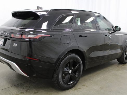 Used 2022 Land Rover Range Rover Velar S image 6