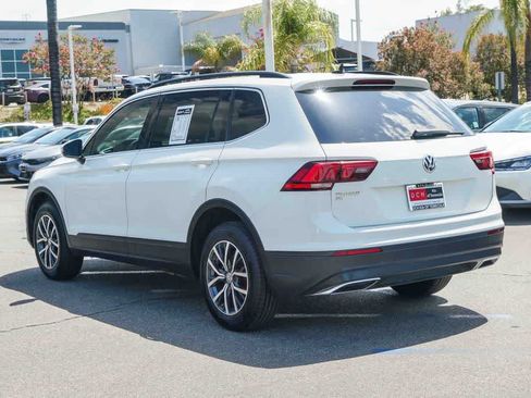Used 2019 Volkswagen Tiguan SE w/ Panoramic Sunroof Package FWD image 6