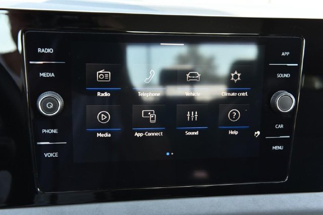 Used 2025 Volkswagen Jetta SE w/ Sunroof Package FWD image 14