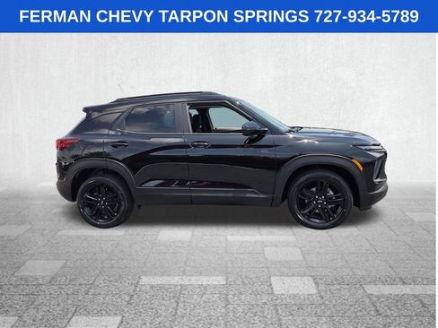New 2026 Chevrolet TrailBlazer LT w/ Midnight Edition FWD image 9