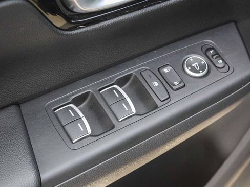 Used 2023 Honda CR-V EX-L image 27