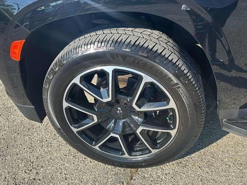 Used 2022 Chevrolet Tahoe RST w/ Luxury Package image 10