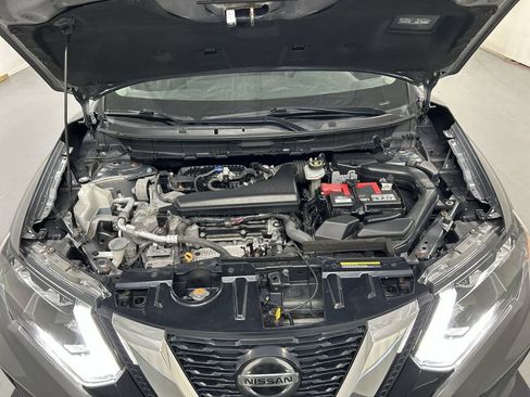 Used 2019 Nissan Rogue SV image 23
