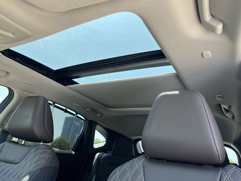 Used 2025 Nissan Murano Platinum w/ Cargo Package AWD/4WD image 12