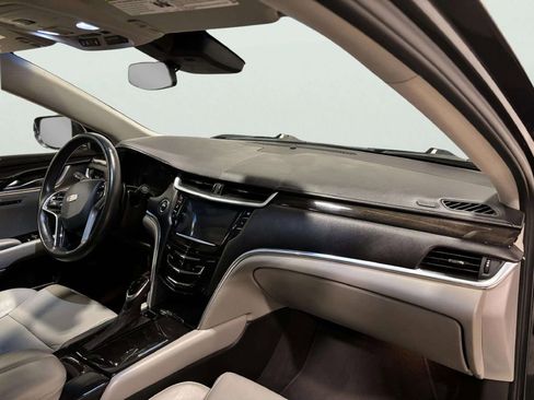 Used 2016 Cadillac XTS Luxury w/ Driver Awareness Package image 25