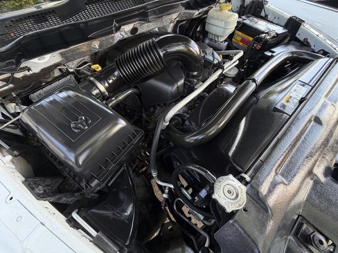 Used 2017 RAM 2500 SLT image 18