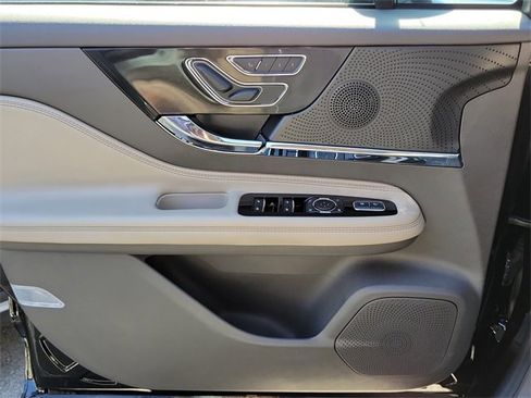 Certified 2024 Lincoln Corsair FWD image 26