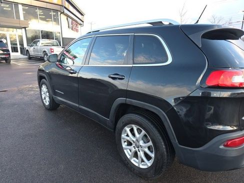 Used 2014 Jeep Cherokee Latitude image 8