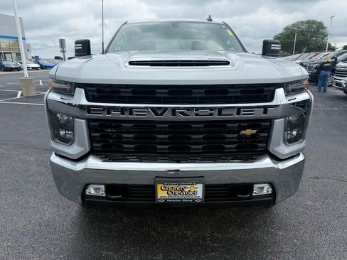 Used 2022 Chevrolet Silverado 3500 LT w/ Convenience Package AWD/4WD image 8
