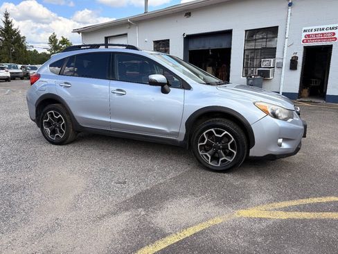 Used 2015 Subaru Crosstrek 2.0i Limited AWD/4WD image 6