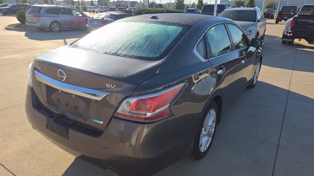 Used 2014 Nissan Altima 2.5 SV w/ Convenience Package FWD image 5