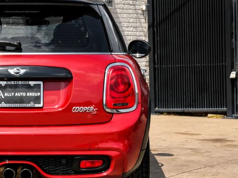 Used 2016 MINI Cooper S FWD image 45