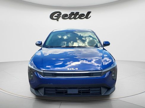 Used 2025 Kia K4 FWD image 2