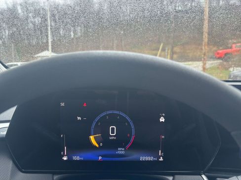 Used 2025 Chevrolet TrailBlazer LT image 39