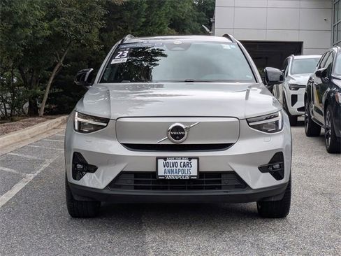 Certified 2023 Volvo XC40 Recharge Ultimate image 2