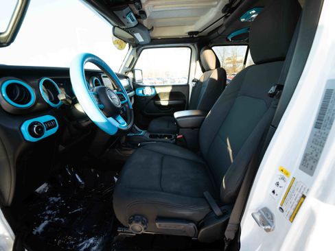 Used 2020 Jeep Wrangler Unlimited Sport S image 9