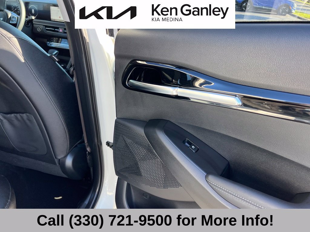 Certified 2026 Kia Seltos SX w/ SX Sunroof Package AWD/4WD image 56