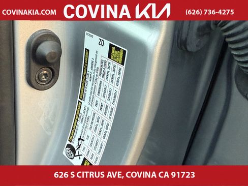 Used 2024 Toyota RAV4 XLE image 32