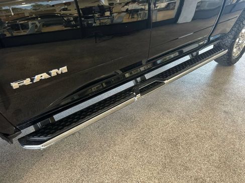 Used 2026 RAM 2500 Big Horn AWD/4WD image 17