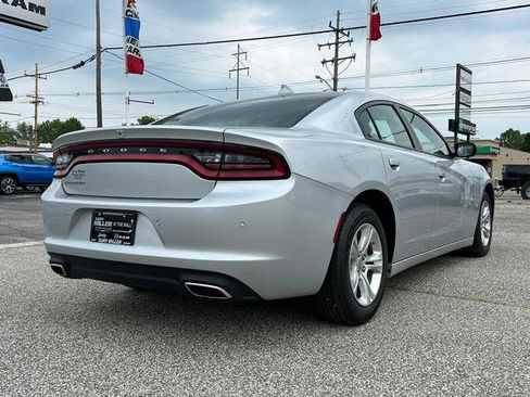 Used 2023 Dodge Charger SXT image 3