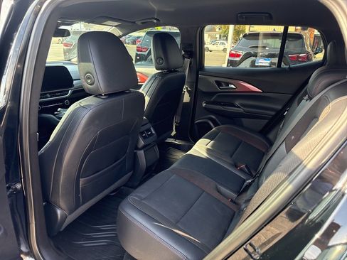 Used 2025 Chevrolet Equinox EV RS image 16