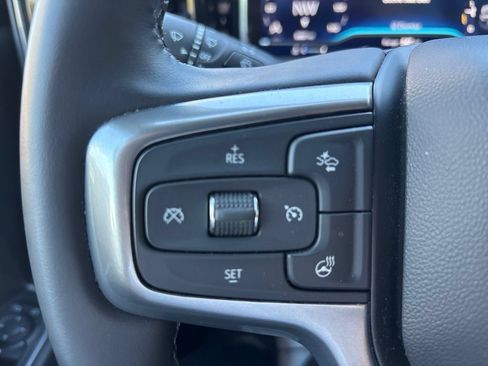 Used 2025 Chevrolet Silverado 1500 LT AWD/4WD image 35