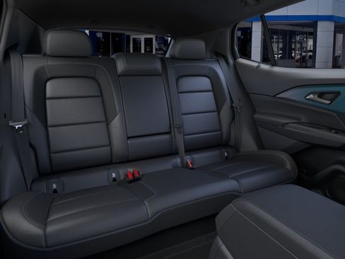 New 2026 Chevrolet Equinox EV LT FWD image 17