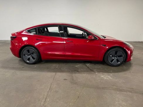 Used 2023 Tesla Model 3 Standard Range RWD image 2