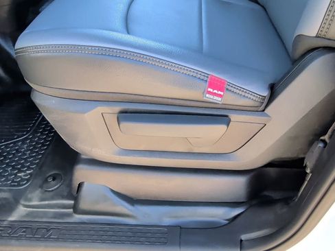 New 2026 RAM 2500 Tradesman w/ Chrome Appearance Group image 13