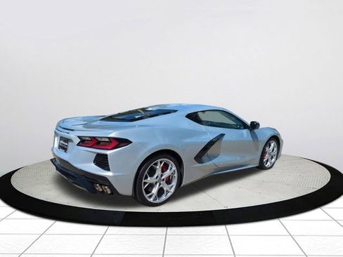 Used 2023 Chevrolet Corvette Stingray Premium Cpe w/ LPO, Roadside Safety Package image 3