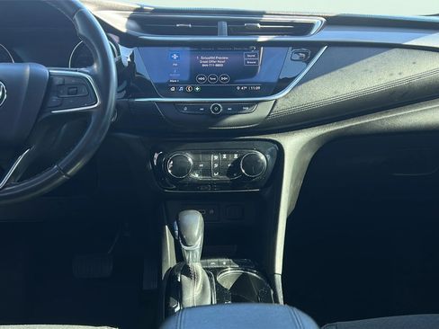 Used 2020 Buick Encore GX Preferred w/ Cold Weather Comfort Package FWD image 11